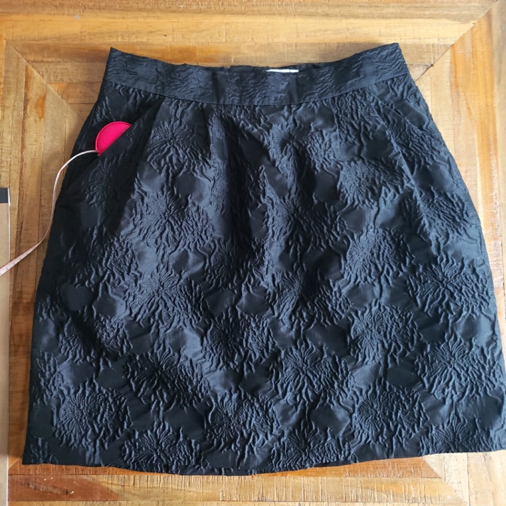 H&M Black Textured Skirt